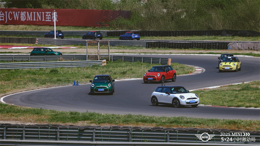 A group of cars on a race trackAI-generated content may be incorrect.